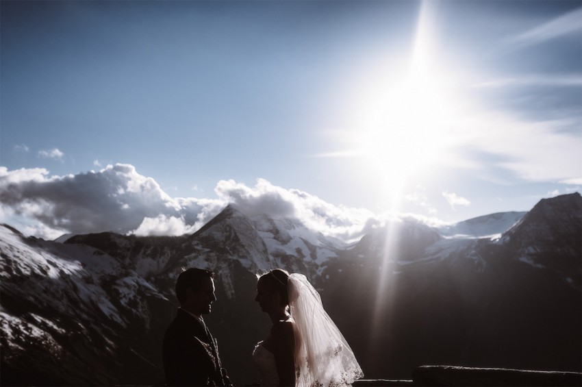 Hochzeitsinspiration-Brautpaarshooting Berggipfel