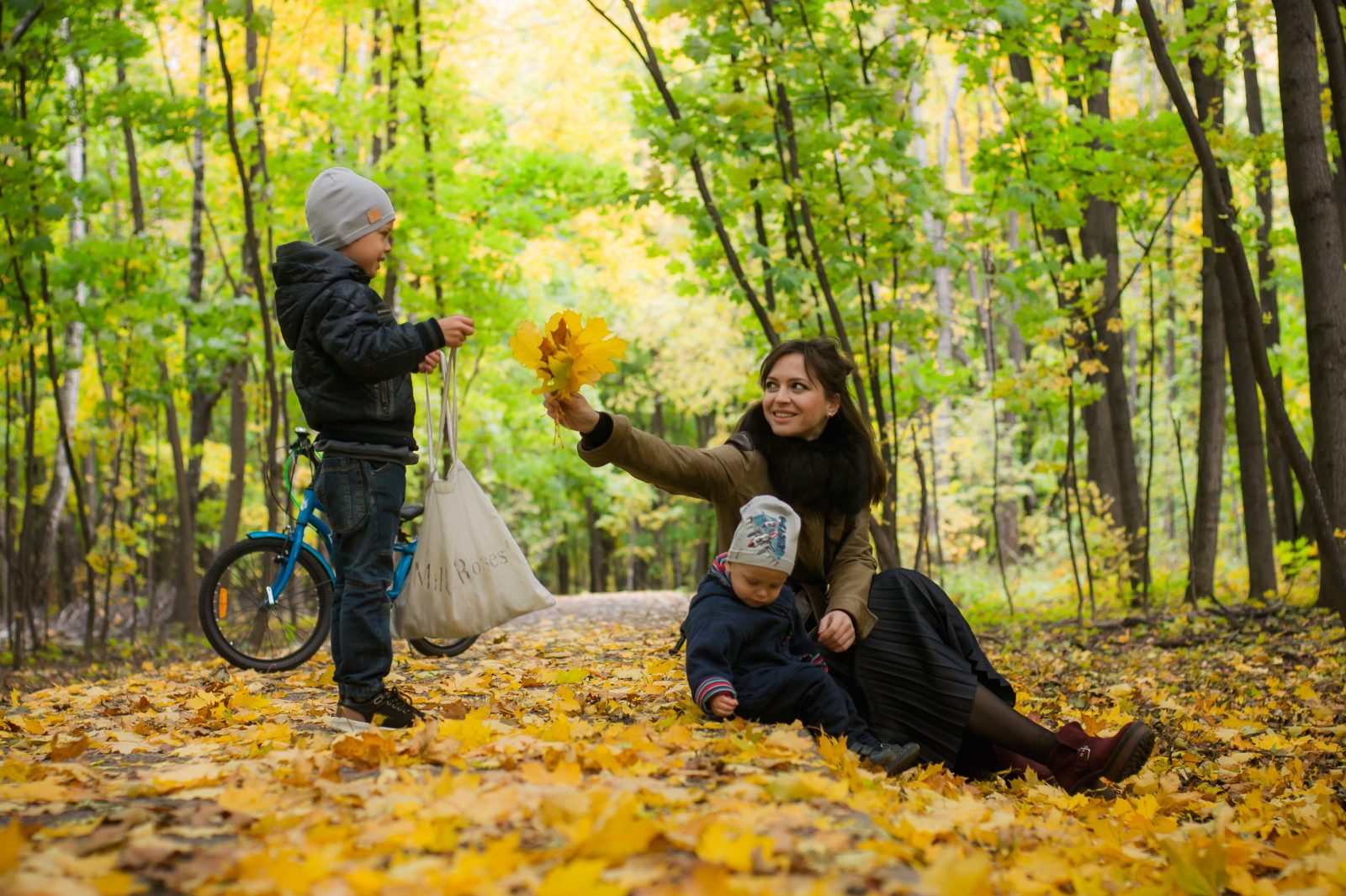 Kinder Picknick Wald Herbst