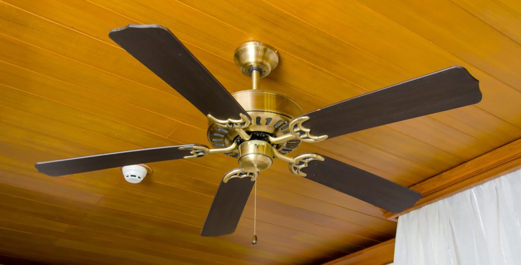 Deckenventilator für Sommer und Winter - familista